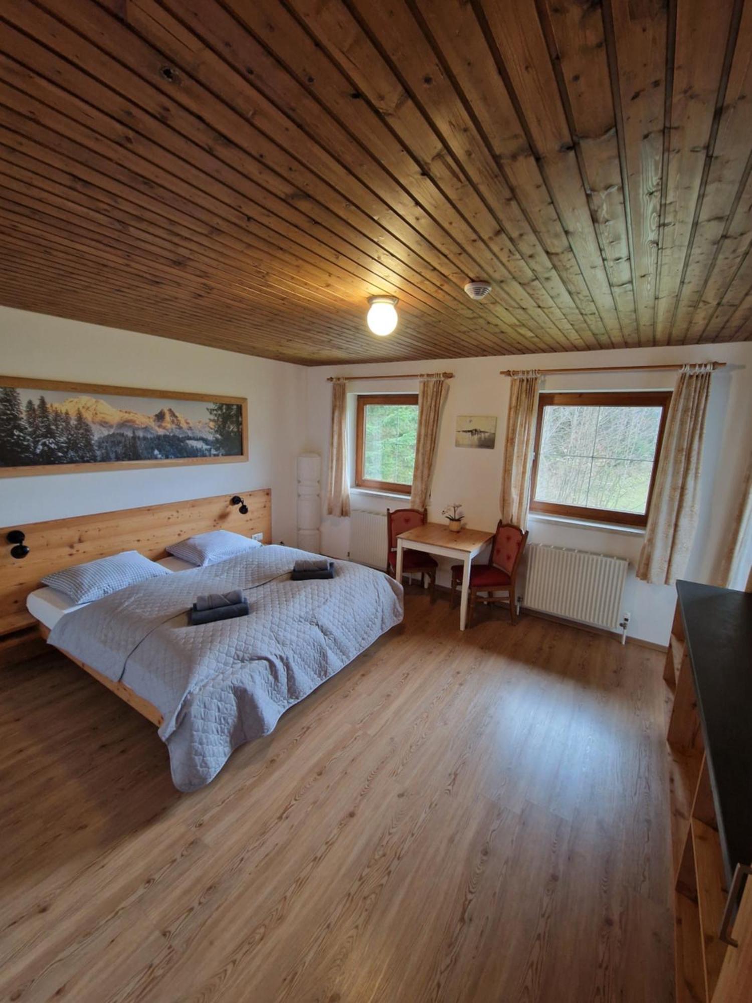 Bed & Breakfast Garni Baerenwirt Leutasch